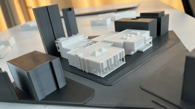 Apollo model photo 11